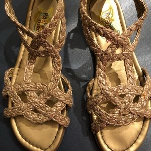 Girl’s gold sandals...super cute! Size 2m